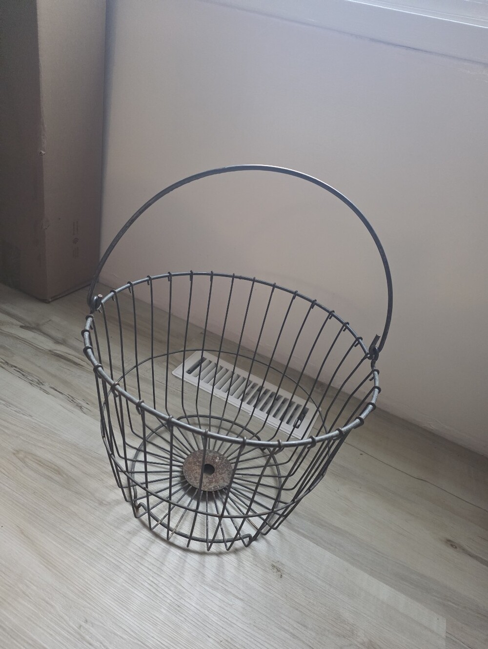 Antique Wire Egg Gathering Basket, Bail Handle, Farmhouse